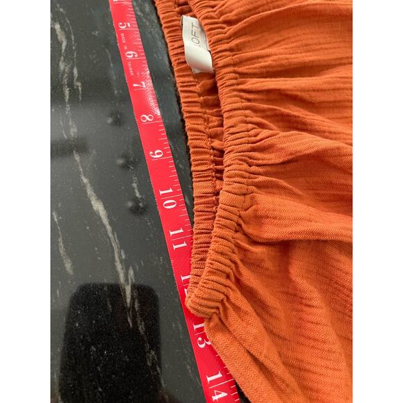 Loft‎ shirt women’s/juniors XSP rust color puff sleeves round stretch neckline - Picture 7 of 8